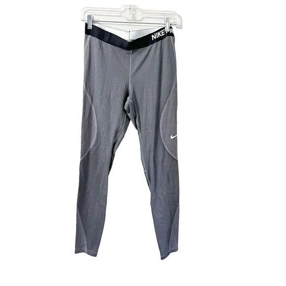 Nike Pro Hyperwarm Leggings Gray L 29x29 Athleisure Base Layer Gorpcore Gym - Picture 1 of 11